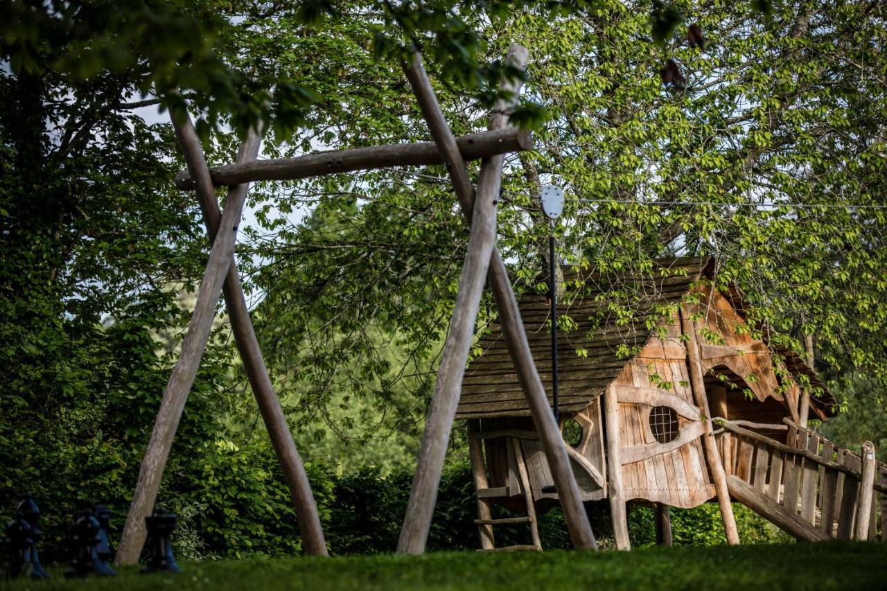 Hotel Domaine Des Etangs, Auberge Resorts Collection Massignac Exterior foto