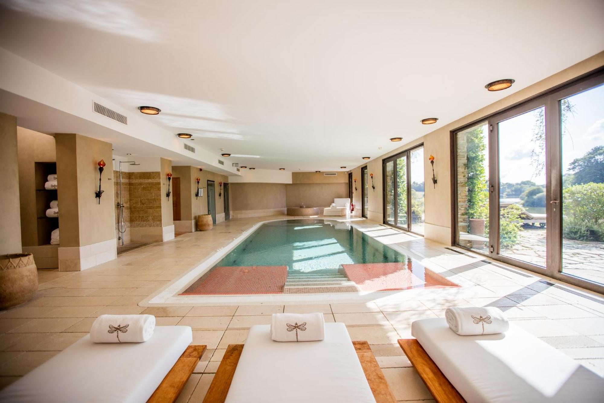 Hotel Domaine Des Etangs, Auberge Resorts Collection Massignac Exterior foto