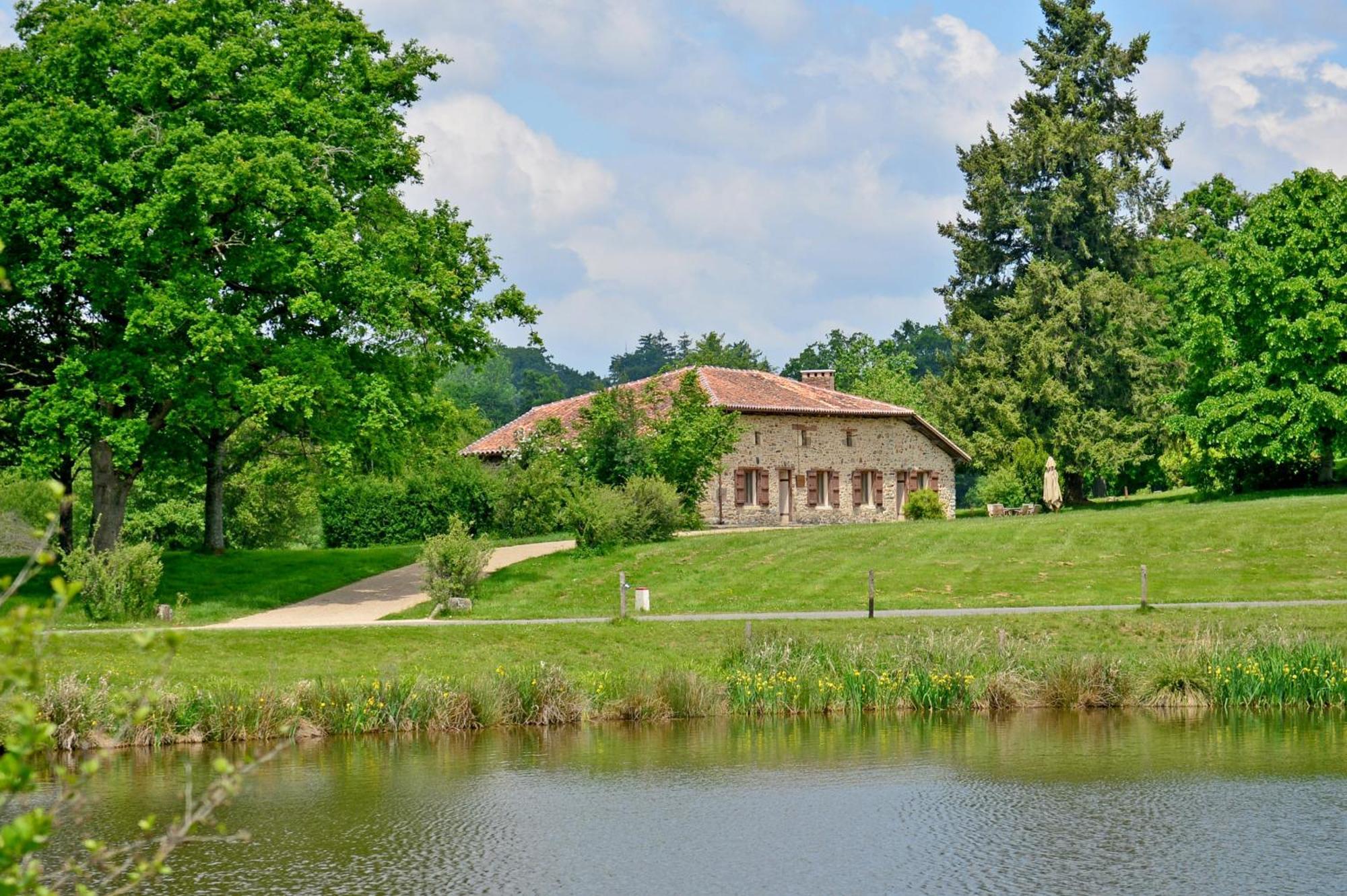 Hotel Domaine Des Etangs, Auberge Resorts Collection Massignac Quarto foto